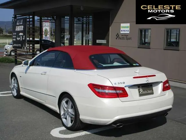 MERCEDES BENZ E-Classe Cabriolet 2012 — photo 3 sur 8