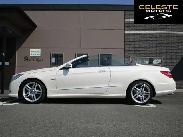 MERCEDES BENZ E-Classe Cabriolet 2012 — photo 5 sur 8