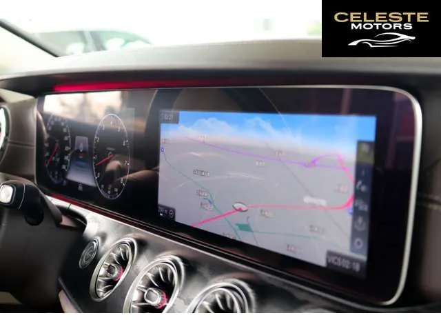 MERCEDES BENZ E-Classe Cabriolet 2019 — photo 3 sur 8