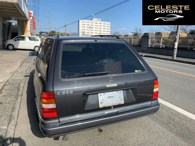 MERCEDES BENZ E-Classe Wagon 1995 — photo 2 sur 8