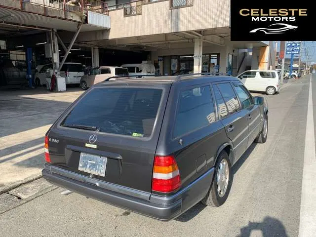 MERCEDES BENZ E-Classe Wagon 1995 — photo 4 sur 8