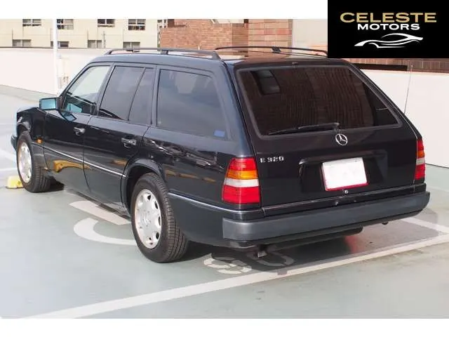 MERCEDES BENZ E-Classe Wagon 1995 — photo 3 sur 8