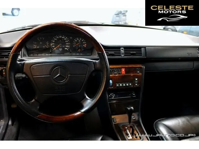 MERCEDES BENZ E-Classe Wagon 1994 — photo 7 sur 8