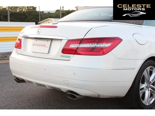MERCEDES BENZ E-Classe Cabriolet 2012 — photo 5 sur 8
