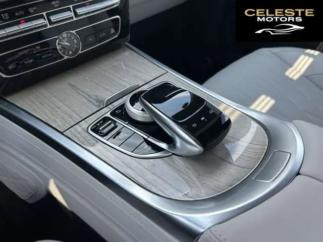 MERCEDES BENZ G-Classe 2021 — photo 8 sur 8