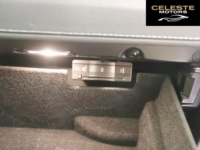 MERCEDES BENZ G-Classe 2023 — photo 8 sur 8