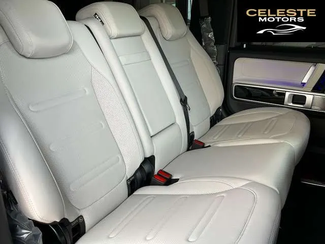 MERCEDES BENZ G-Classe 2023 — photo 8 sur 8