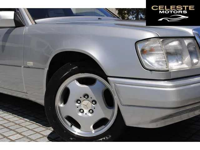 MERCEDES BENZ Medium-Classe 1992 — photo 8 sur 8