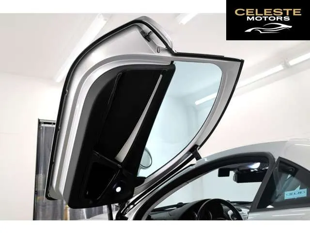 MERCEDES BENZ SLR-Classe 2004 — photo 3 sur 8