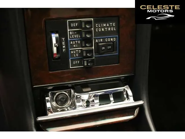 MERCEDES BENZ SL-Classe 1981 — photo 8 sur 8