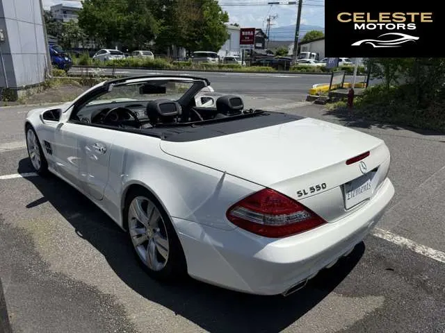 MERCEDES BENZ SL-Classe 2010 — photo 4 sur 8