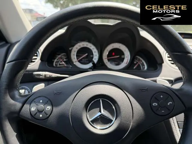 MERCEDES BENZ SL-Classe 2010 — photo 8 sur 8