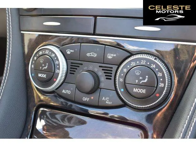 MERCEDES BENZ SL-Classe 2010 — photo 3 sur 8