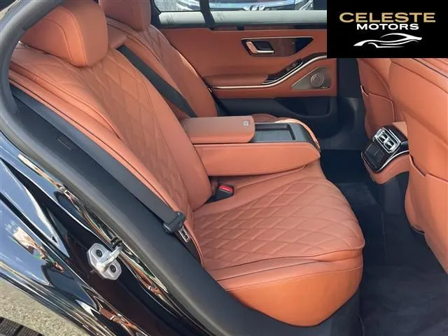 MERCEDES BENZ S-Classe 2023 — photo 8 sur 8