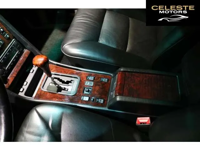MERCEDES BENZ S-Classe 1990 — photo 4 sur 8