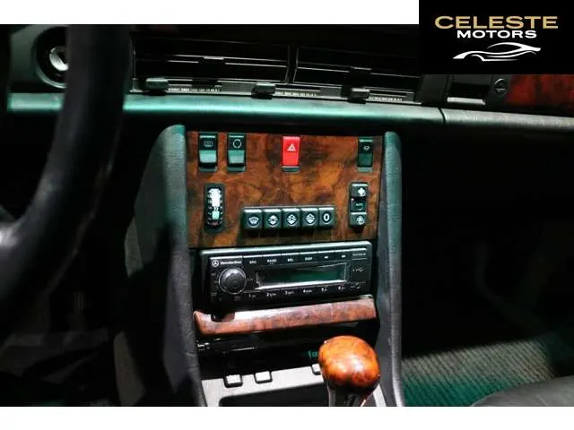 MERCEDES BENZ S-Classe 1990 — photo 6 sur 8