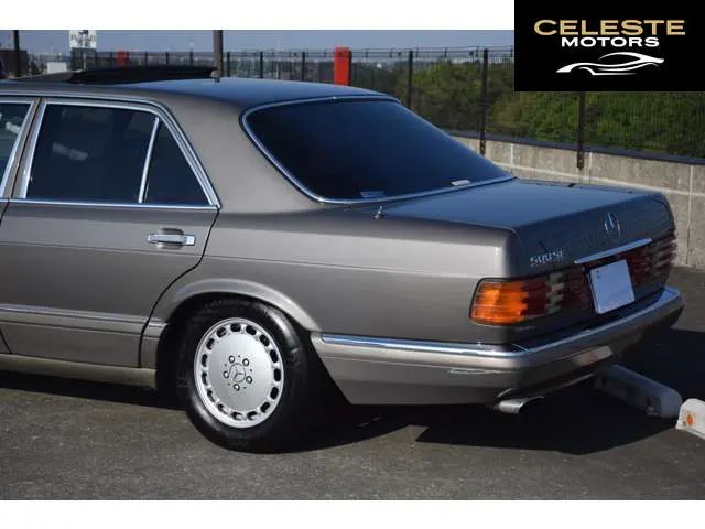 MERCEDES BENZ S-Classe 1990 — photo 6 sur 8