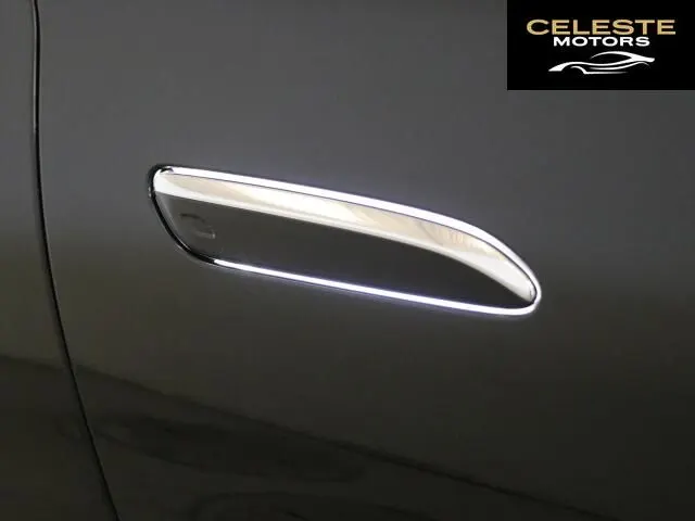 MERCEDES BENZ S-Classe 2024 — photo 8 sur 8