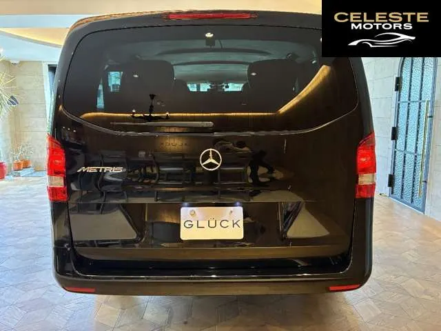 MERCEDES BENZ V-Classe 2020 — photo 3 sur 8
