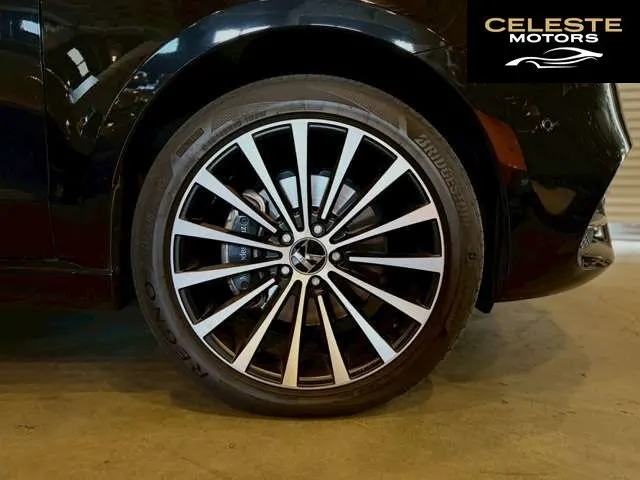 MERCEDES BENZ V-Classe 2022 — photo 4 sur 8