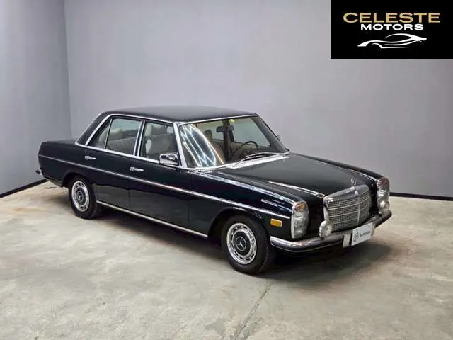 MERCEDES BENZ W114 1975 — photo 8 sur 8