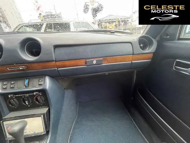 MERCEDES BENZ Medium-Classe Break ／T Série 1982 — photo 5 sur 8