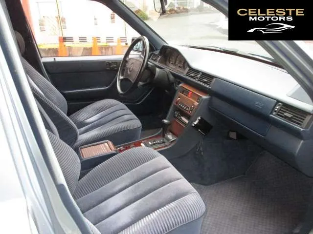 MERCEDES BENZ Medium-Classe Break ／T Série 1989 — photo 8 sur 8