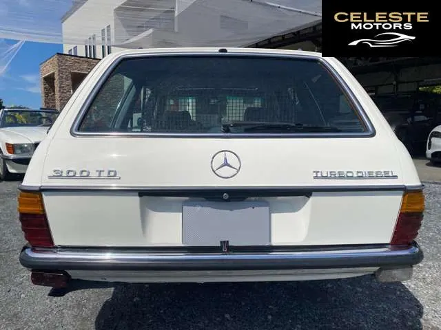 MERCEDES BENZ Medium-Classe Break ／T Série 1984 — photo 4 sur 8
