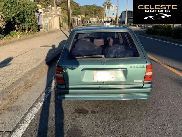 MERCEDES BENZ Medium-Classe Break ／T Série 1989 — photo 3 sur 8
