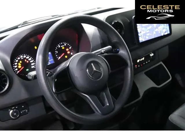 MERCEDES BENZ Sprinter 2022 — photo 8 sur 8