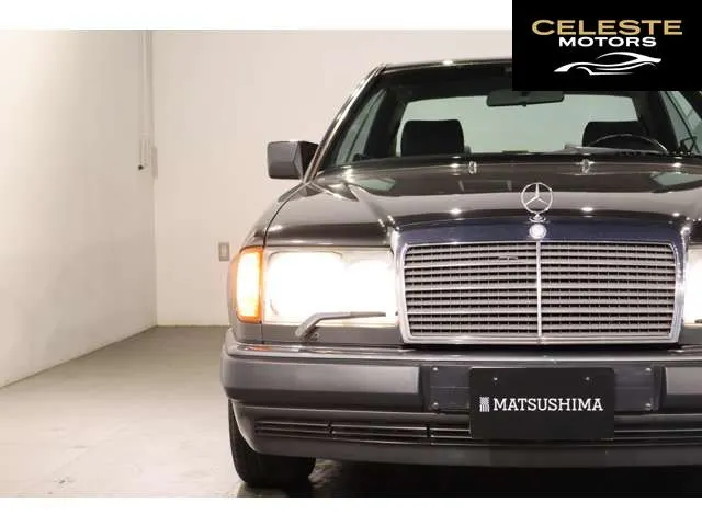 MERCEDES BENZ Medium-Classe Coupé 1991 — photo 4 sur 8