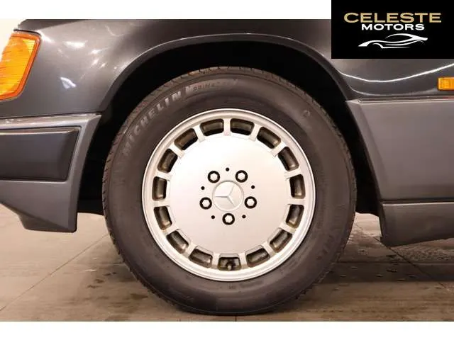 MERCEDES BENZ Medium-Classe Coupé 1991 — photo 8 sur 8