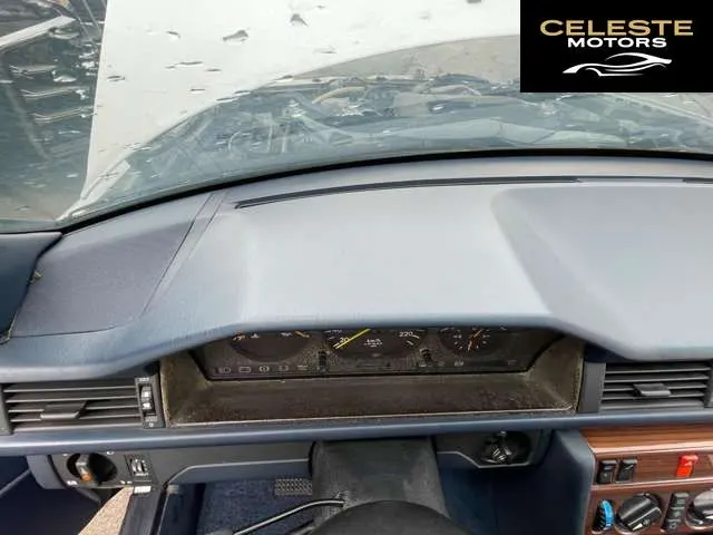 MERCEDES BENZ Medium-Classe 1989 — photo 3 sur 8