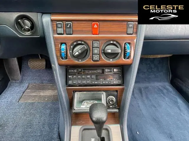 MERCEDES BENZ Medium-Classe 1989 — photo 4 sur 8