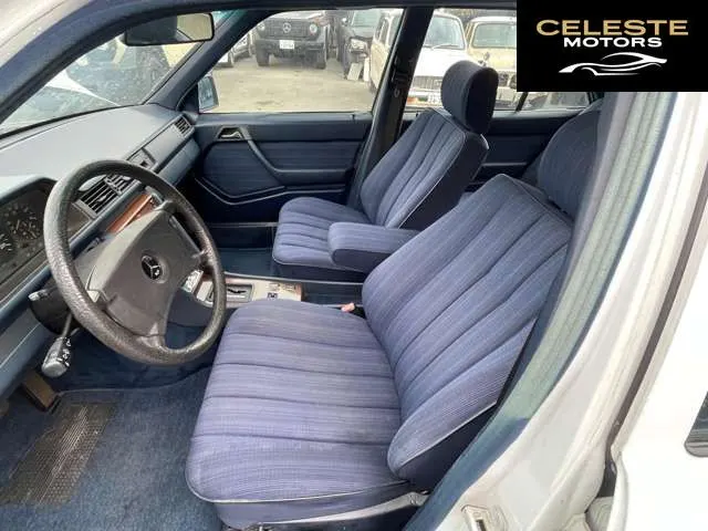 MERCEDES BENZ Medium-Classe 1989 — photo 7 sur 8