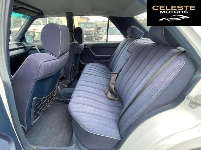 MERCEDES BENZ Medium-Classe 1989 — photo 8 sur 8