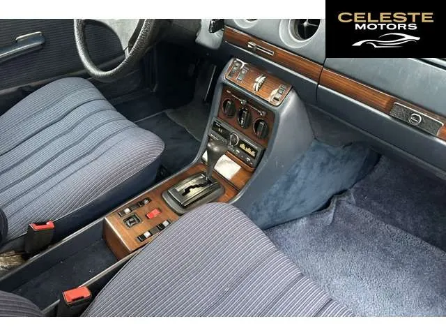 MERCEDES BENZ Medium-Classe Coupé 1984 — photo 8 sur 8