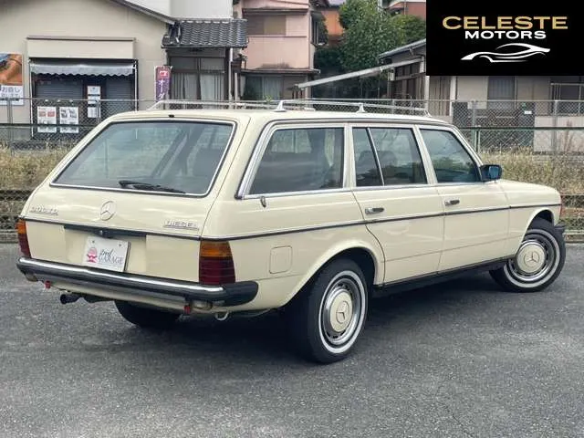 MERCEDES BENZ Medium-Classe 1980 — photo 4 sur 8