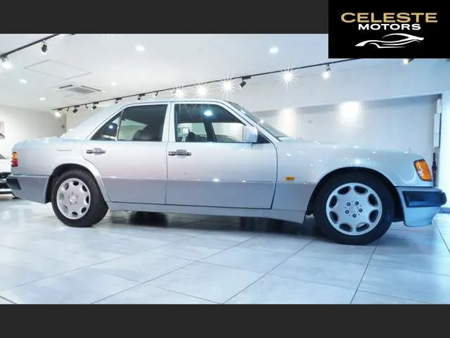 MERCEDES BENZ Medium-Classe 1992 — photo 2 sur 8