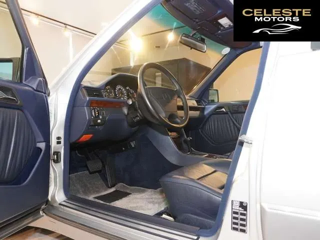 MERCEDES BENZ Medium-Classe 1992 — photo 4 sur 8