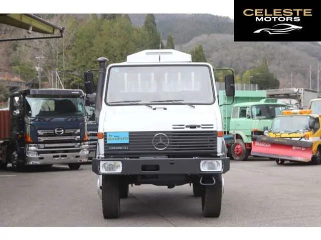MERCEDES BENZ ウニモグ 1996 — photo 7 sur 8