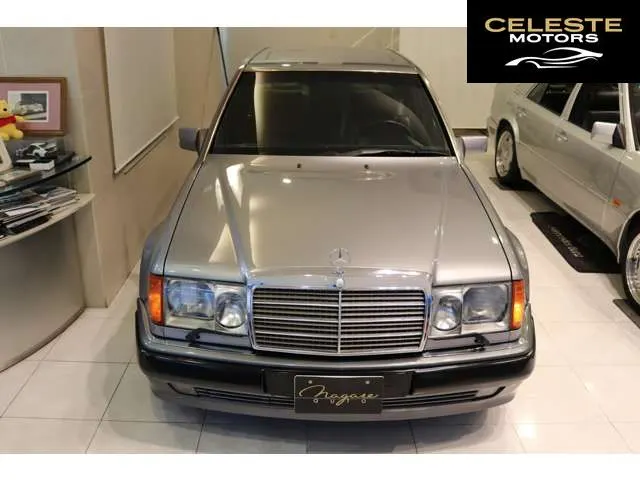 MERCEDES BENZ Medium-Classe 1993 — photo 4 sur 8