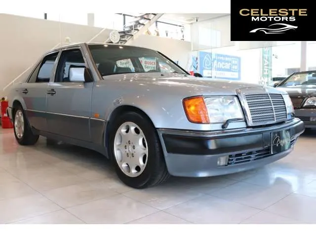 MERCEDES BENZ Medium-Classe 1992 — photo 2 sur 8