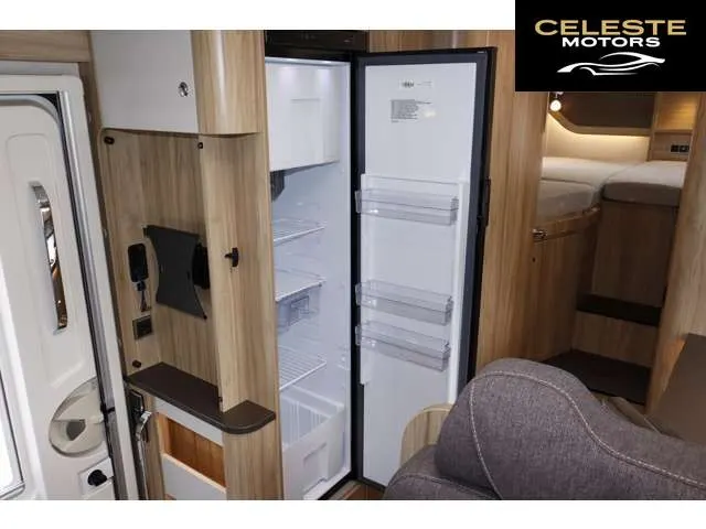 MERCEDES BENZ Sprinter 2024 — photo 6 sur 8
