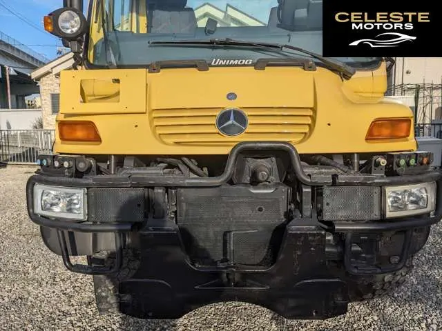 MERCEDES BENZ ウニモグ 2003 — photo 2 sur 8