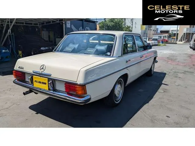 MERCEDES BENZ Medium-Classe 1975 — photo 2 sur 8