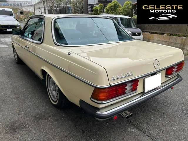 MERCEDES BENZ Medium-Classe Coupé 1978 — photo 4 sur 8