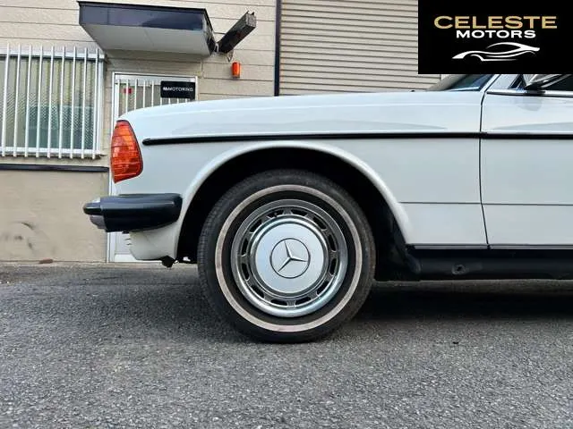 MERCEDES BENZ Medium-Classe Coupé 1985 — photo 7 sur 8