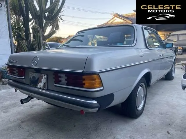 MERCEDES BENZ Medium-Classe Coupé 1984 — photo 5 sur 8