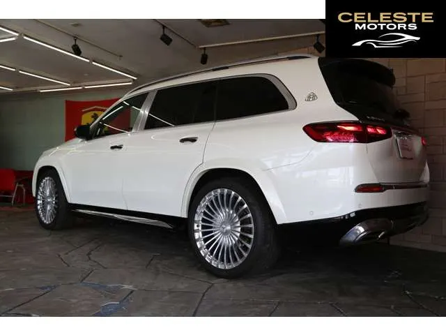 MERCEDES MAYBACH GLS 2021 — photo 8 sur 8